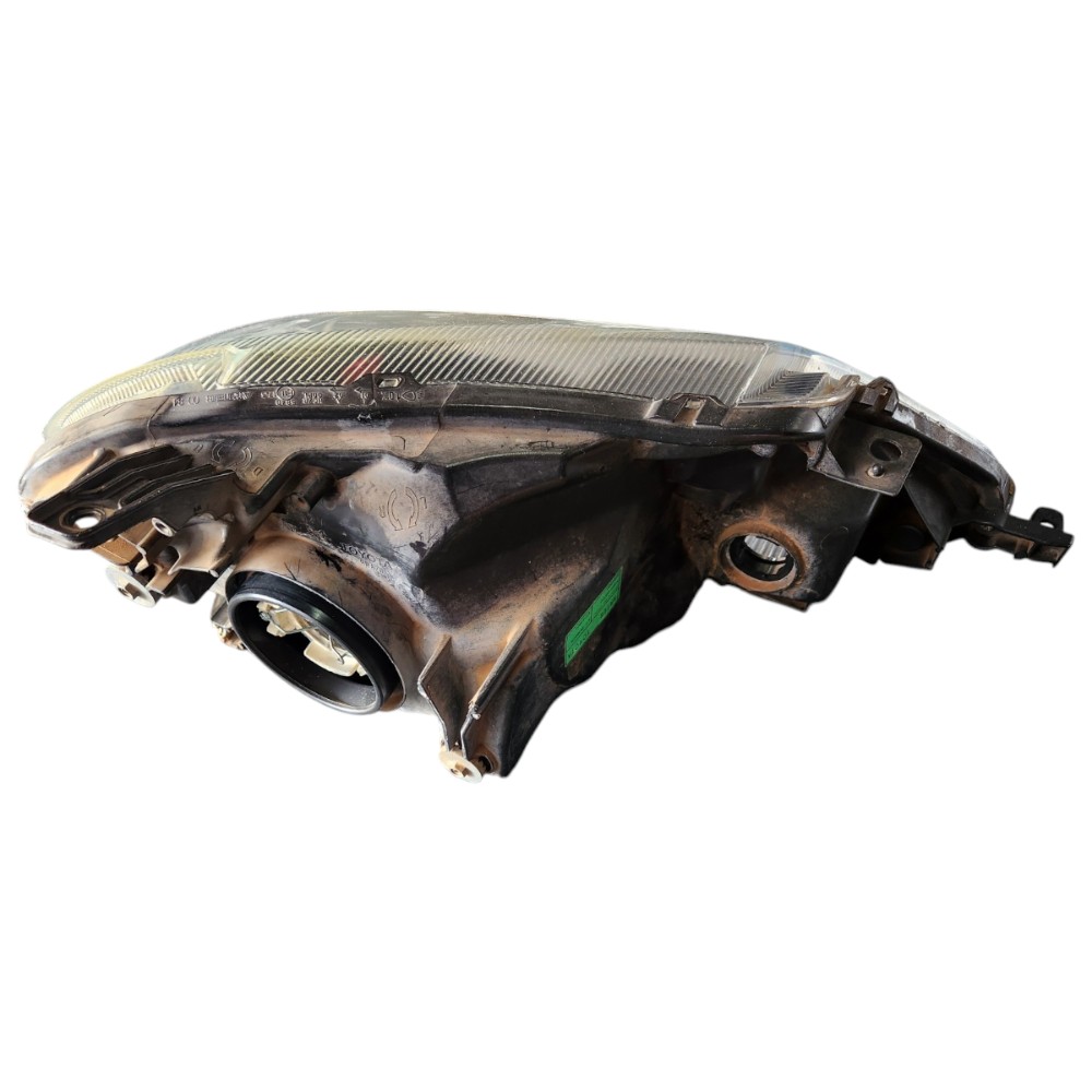 Farol Esquerdo Toyota Etios 2016 2018 8