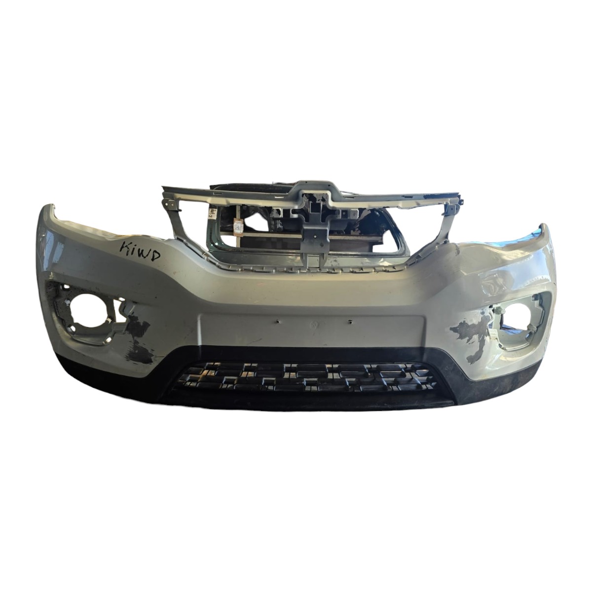 Parachoque Dianteiro Do Renault Kwid Branco
