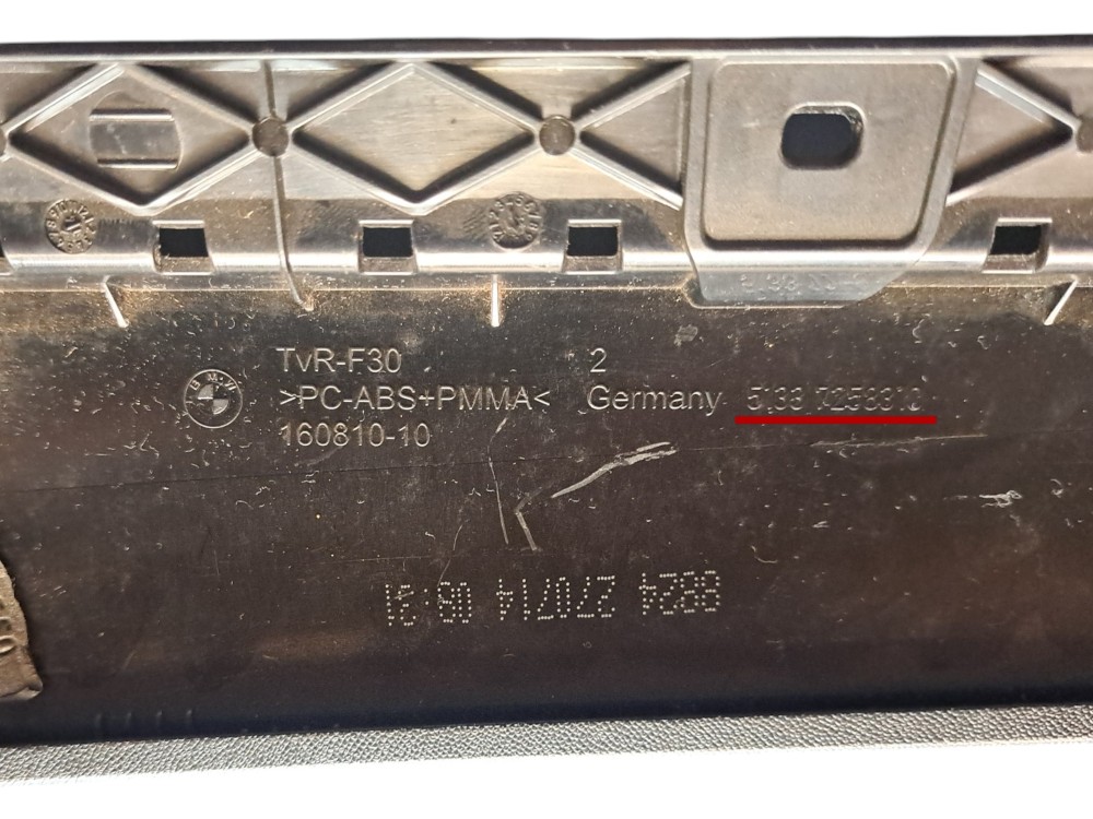 Moldura Acabamento Coluna Dianteira Direita Bmw 320i 2014 4