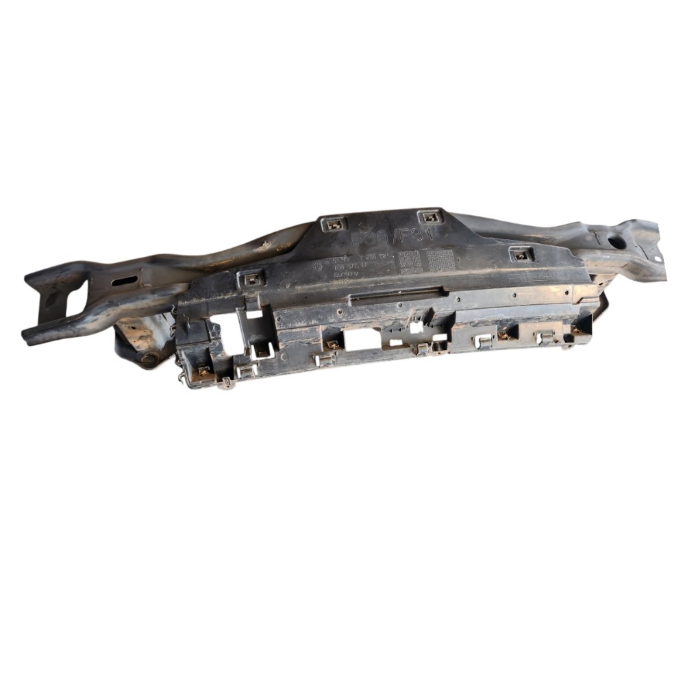 Lamina Alma Parachoque Traseiro Bmw 320i F30 F31 51127256921