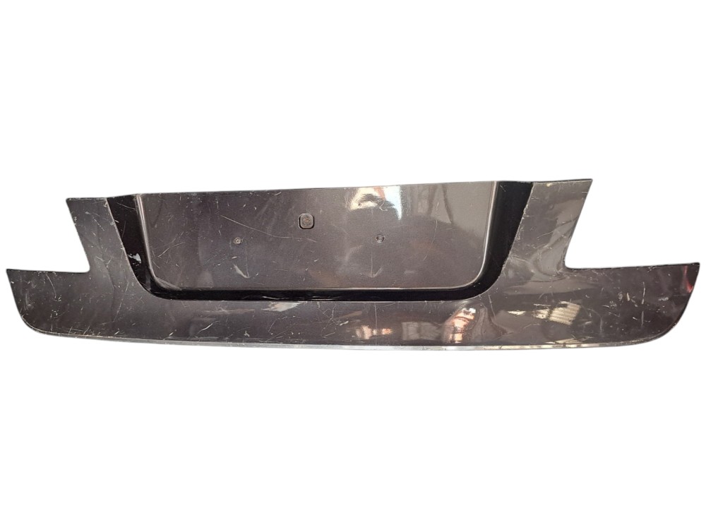 Acabamento Moldura Porta Mala Bmw 7 F01 F02