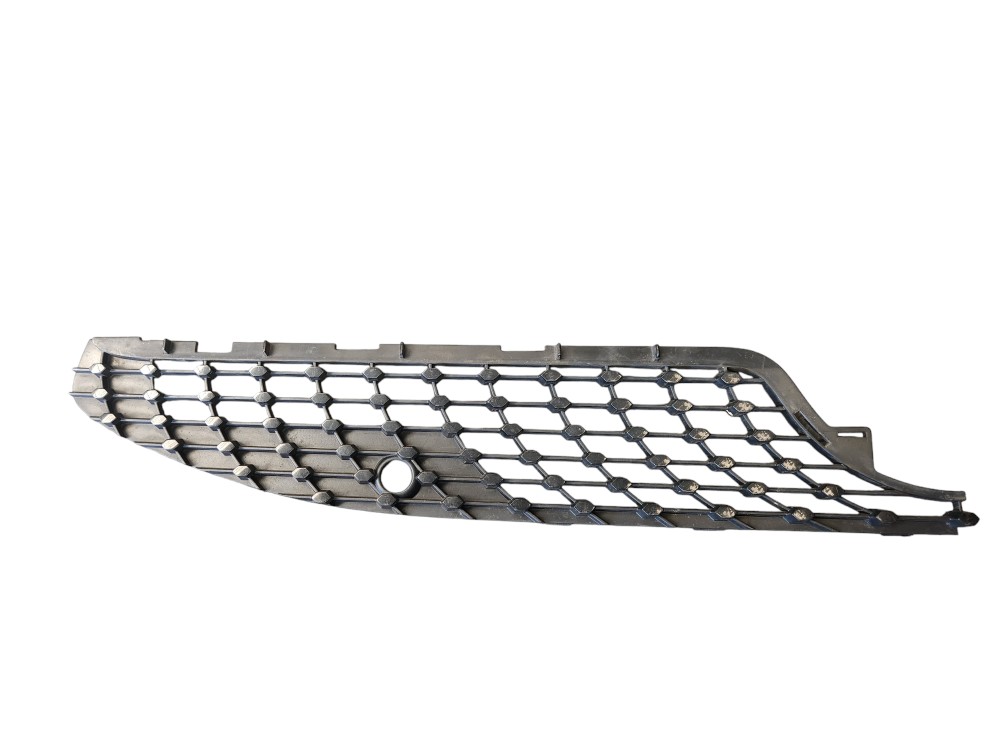 Grade Frontal Inferior Direito Mercedes Cla 2019 2020 2021