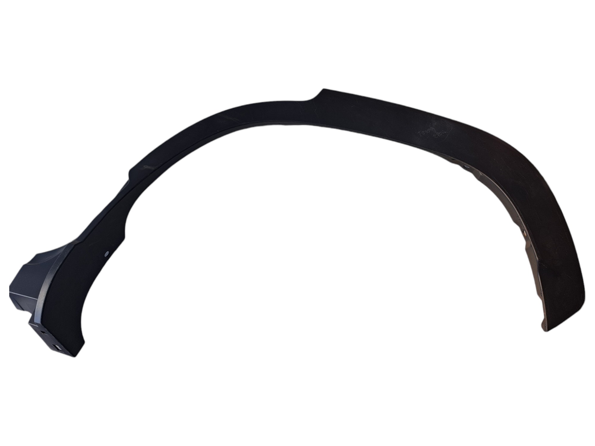 Alargador Moldura traseiro Esquerdo Corolla Cross  Preto