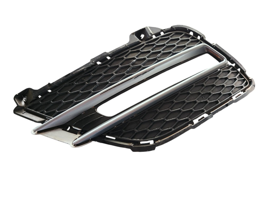 Grade Moldura Milha Esquerdo Chery Arrizo 6 2020 Preto Esquerdo 3