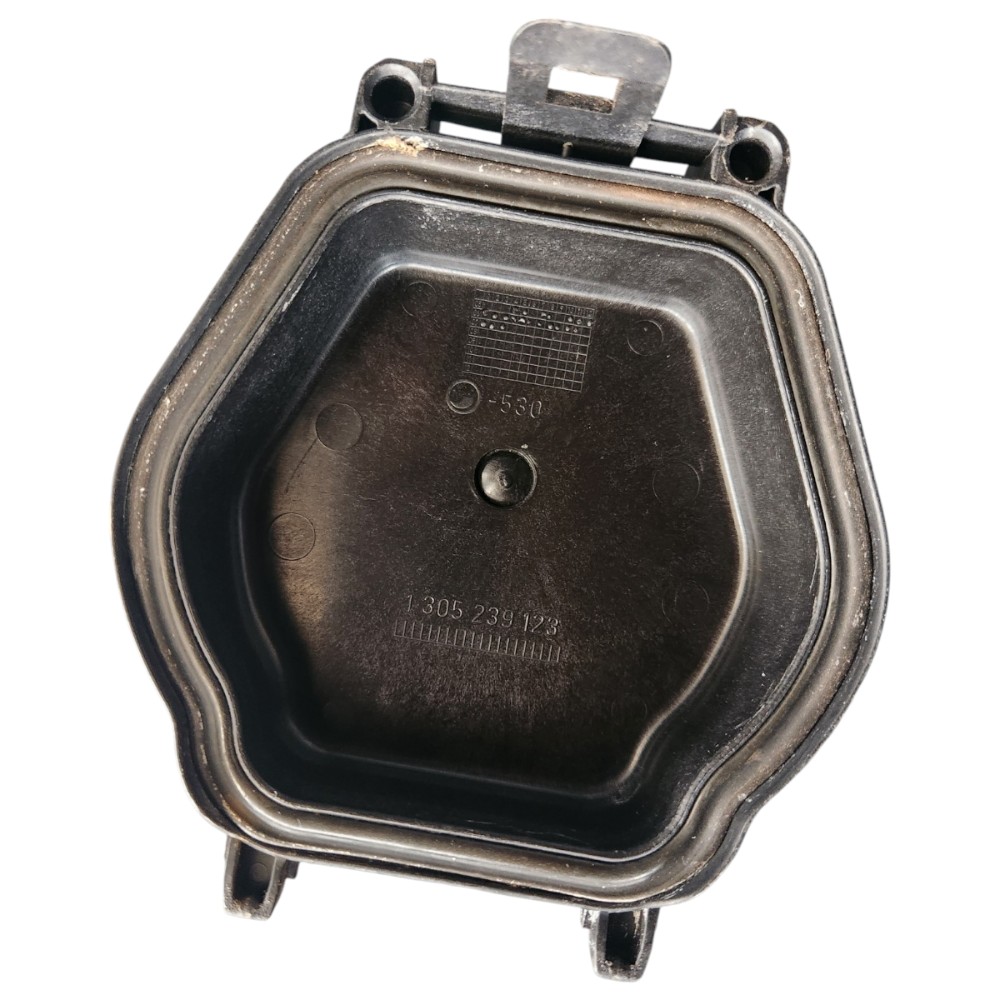 Tampa farol BMW X3 2004 3