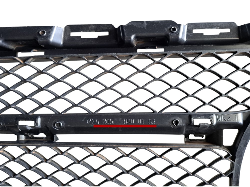 Grade Parachoque Mercedes C180 C200 2015 2016  Preto N/a 3