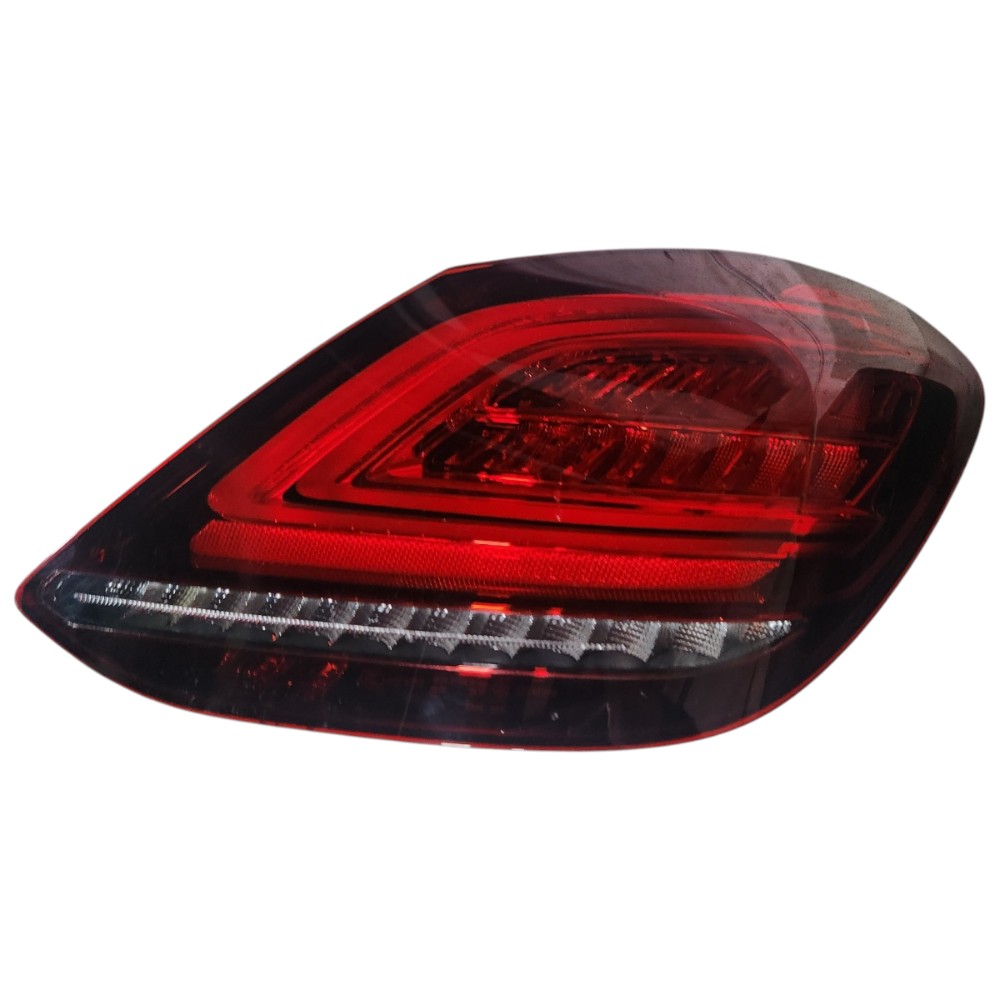 Lanterna direito Mercedes c180 c200 C250 2018 2