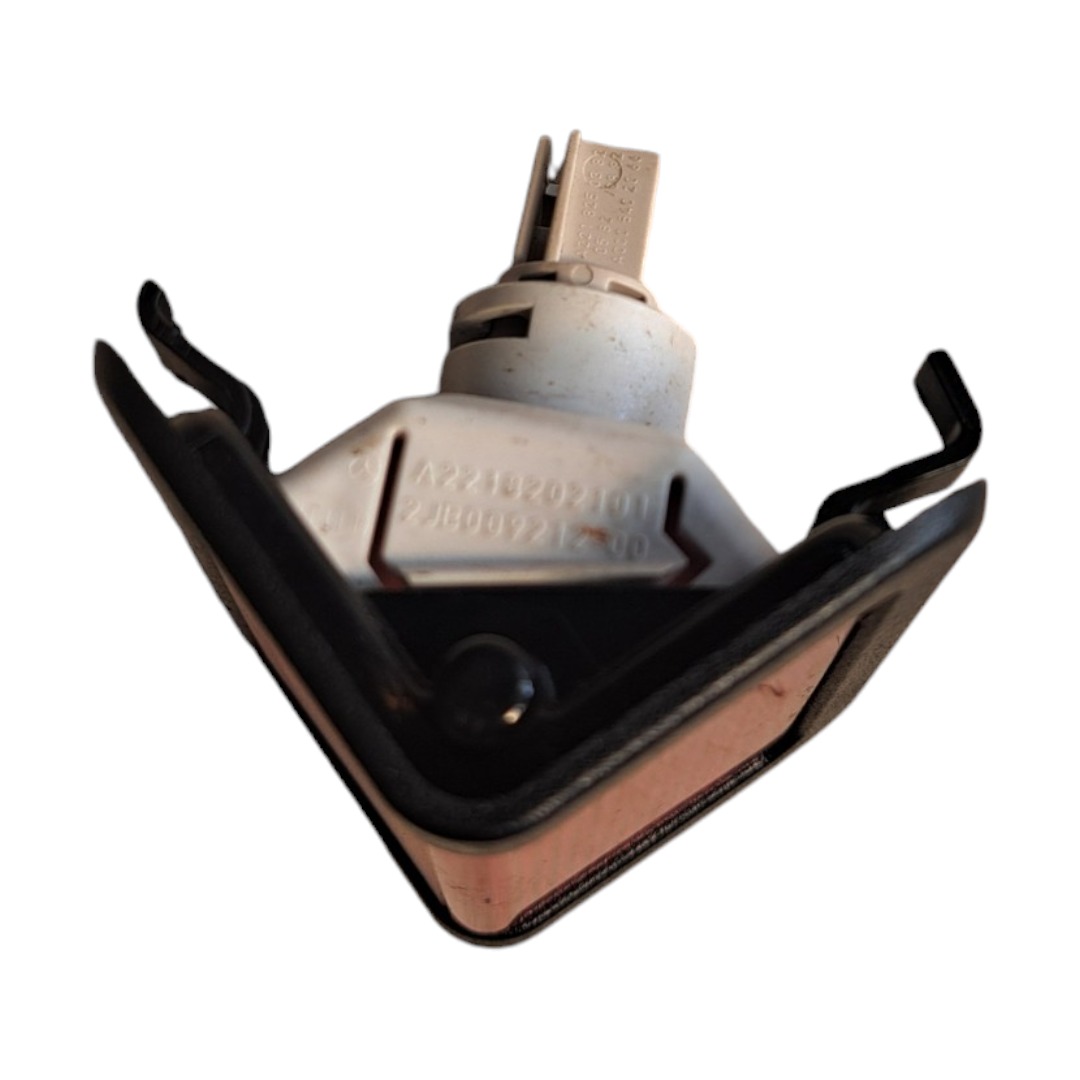 Luz Interna Tampa Mercedes A200 B200 9