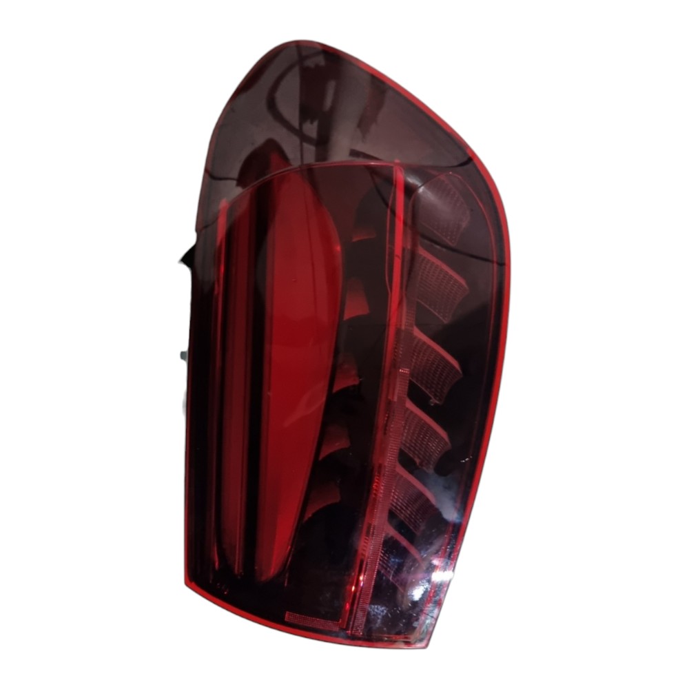 Lanterna Direita Mercedes Gla 2024 A2479067407 Direito/passageiro Vermelho 3