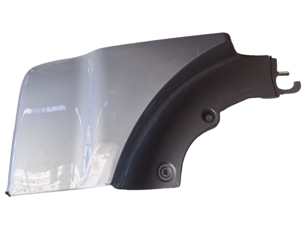 Moldura Traseira Esquerda Toyota Rav4 2010
