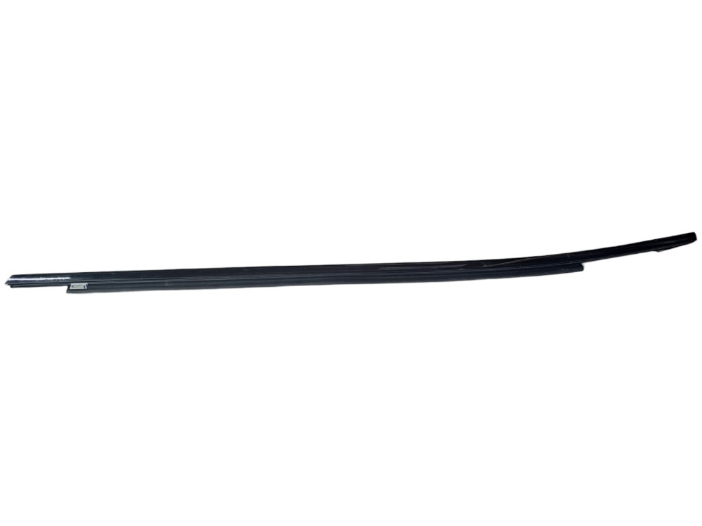 Moldura Acabamento Vidro Porta Esquerdo Bmw M8 2021 2