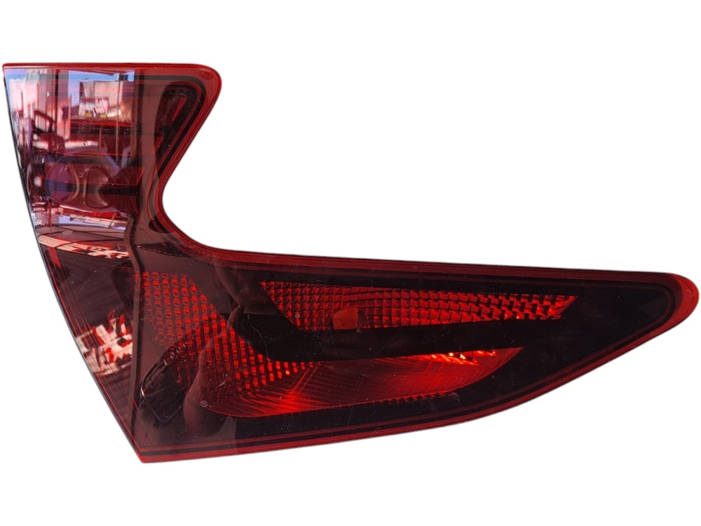Lanterna Tampa Esquerdo Hyundai Hb20 Hatch 2020