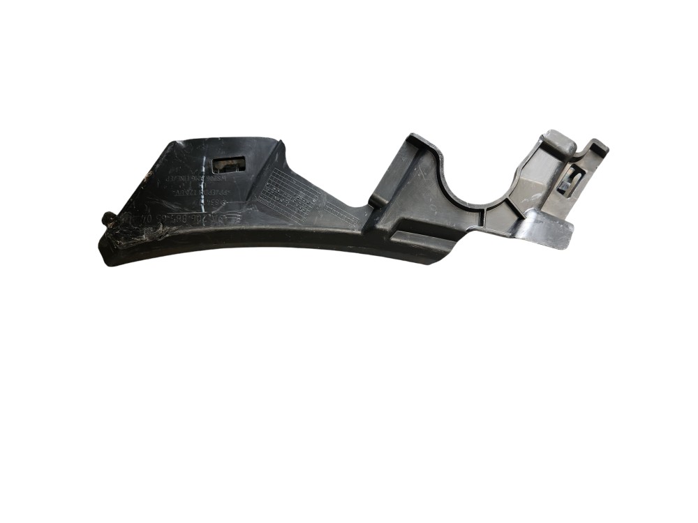 Suporte Parachoque Dianteiro Esquerdo Mercedes C180 2021