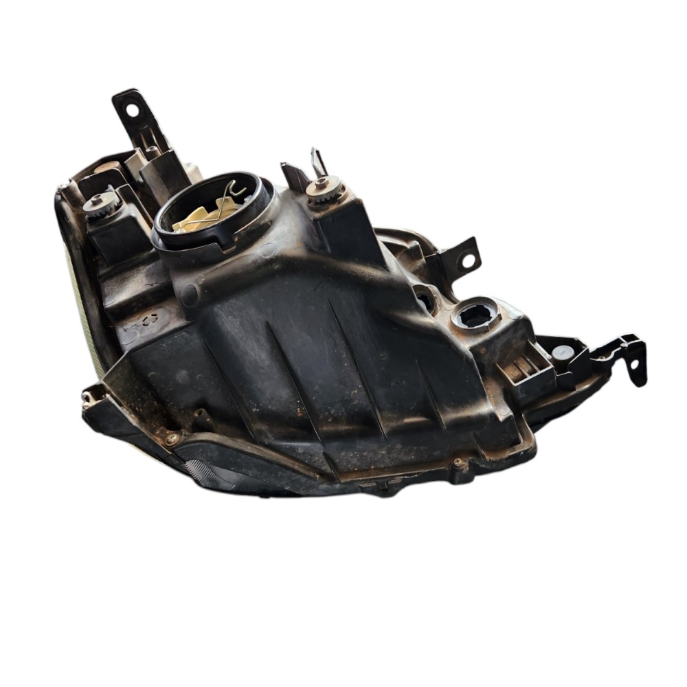 Farol Esquerdo Toyota Etios 2016 2018 7