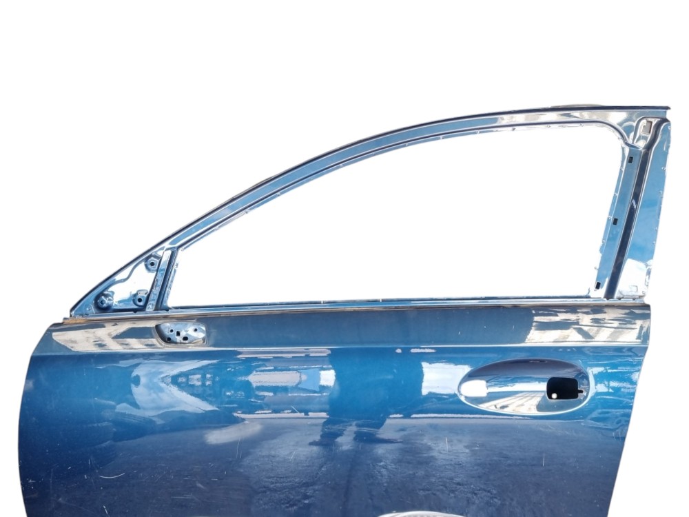 Porta Dianteira Esquerda Mercedes A200 A250 Recuperada  Dianteira Esquerdo