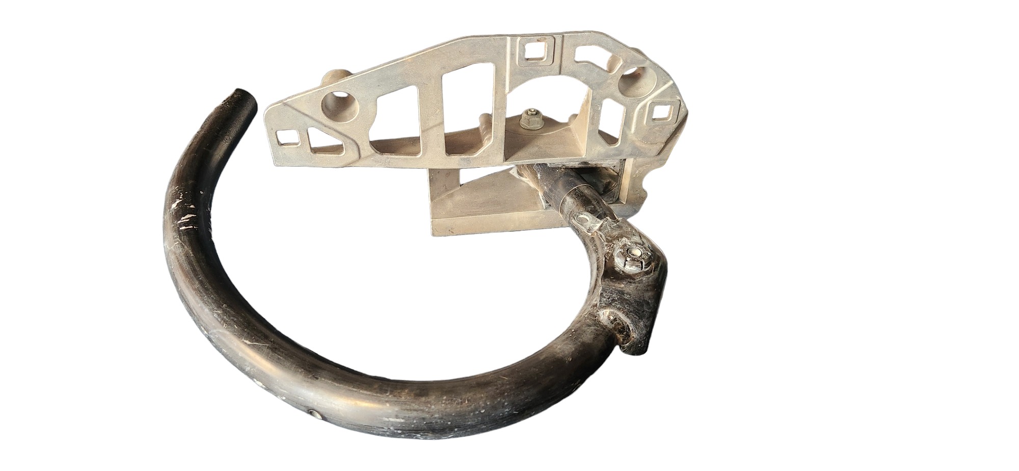 Dobradiça Direita Porta Mala Mercedes C180 C200 2015 2016