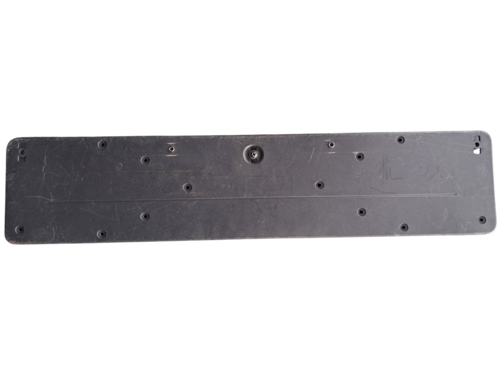 Suporte Placa Mercedes Cla