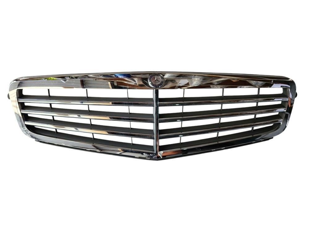 Grade Frontal Mercedes C180 C200 2008