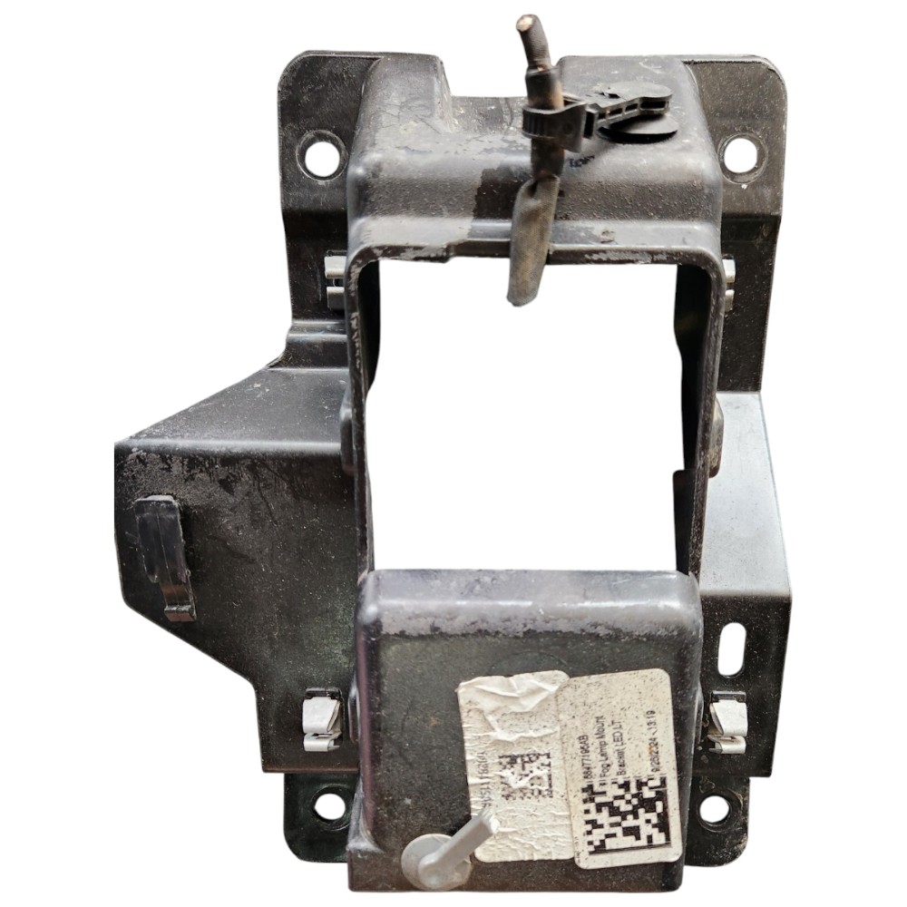 Suporte Guia Milha Esquerdo Dodge Ram 1500 2020 Preto Esquerdo 7