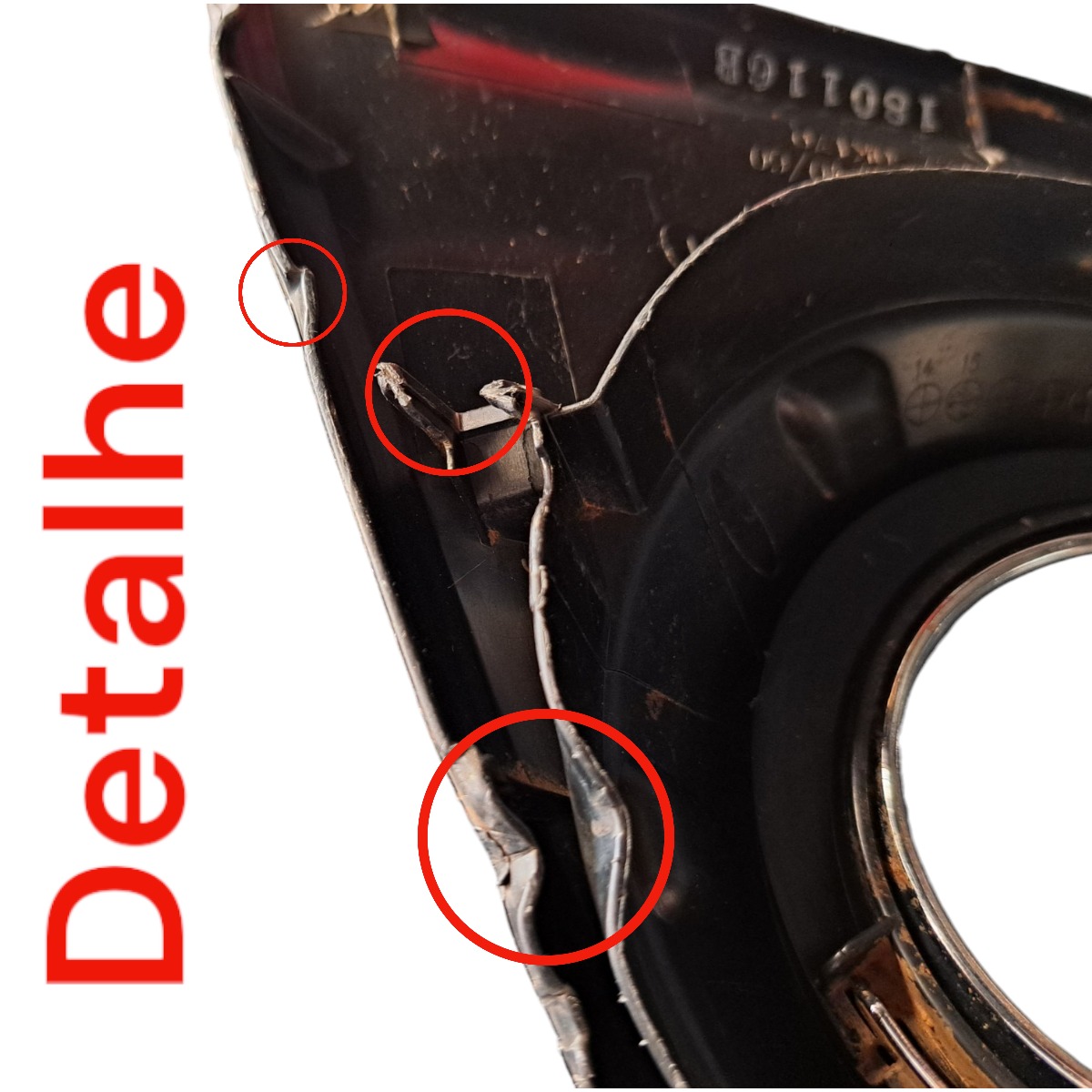 Moldura Grade Milha Direita Toyota Hilux Preto Direito 6