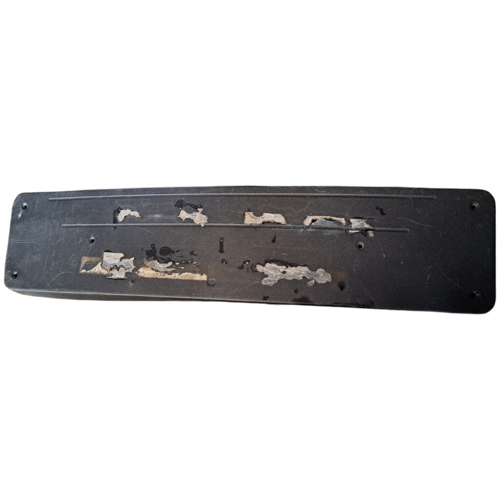 Suporte Placa Mercedes C180 2012  Preto