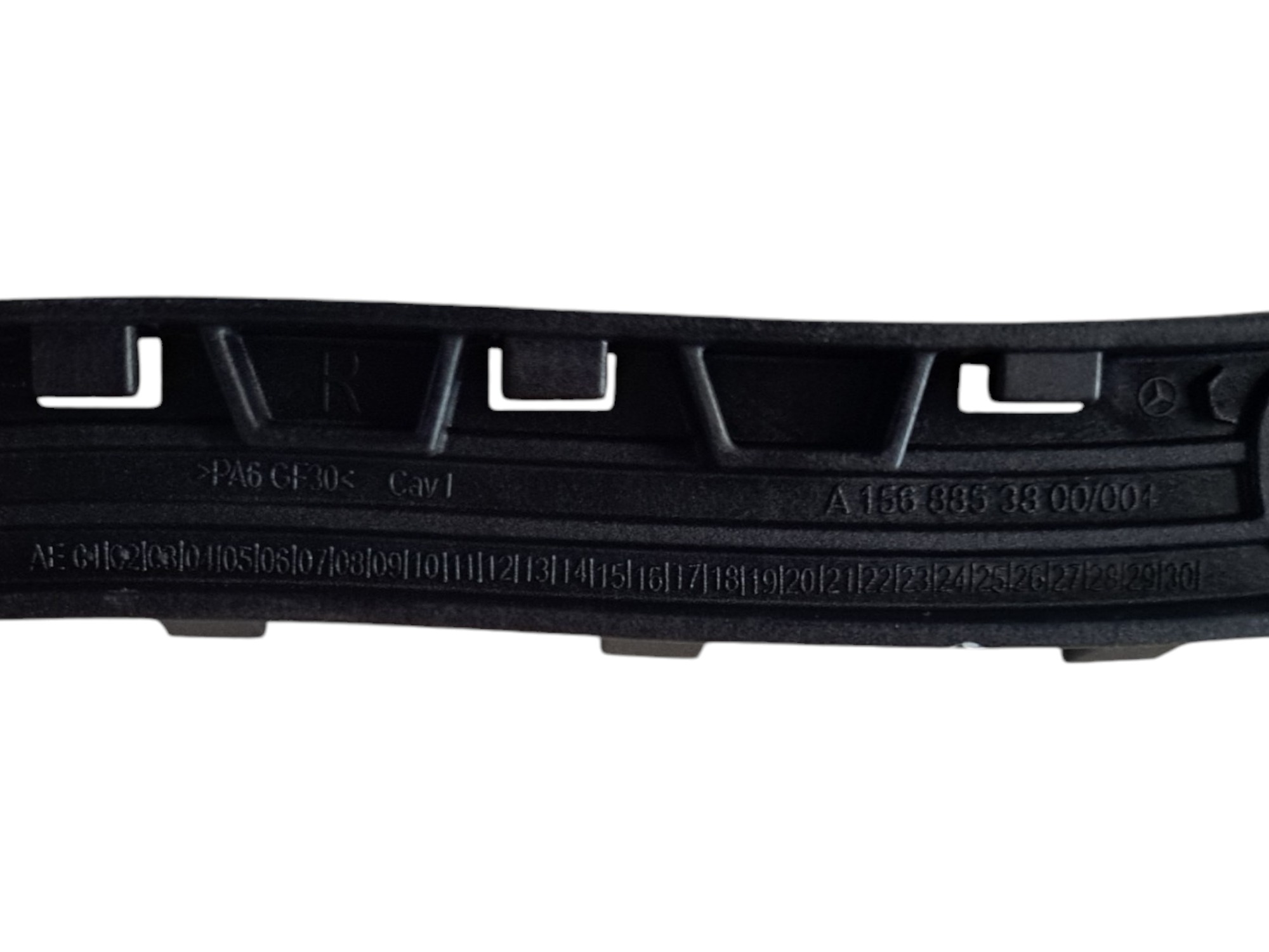 Guia Direito Parachoque Mercedes Gla 4