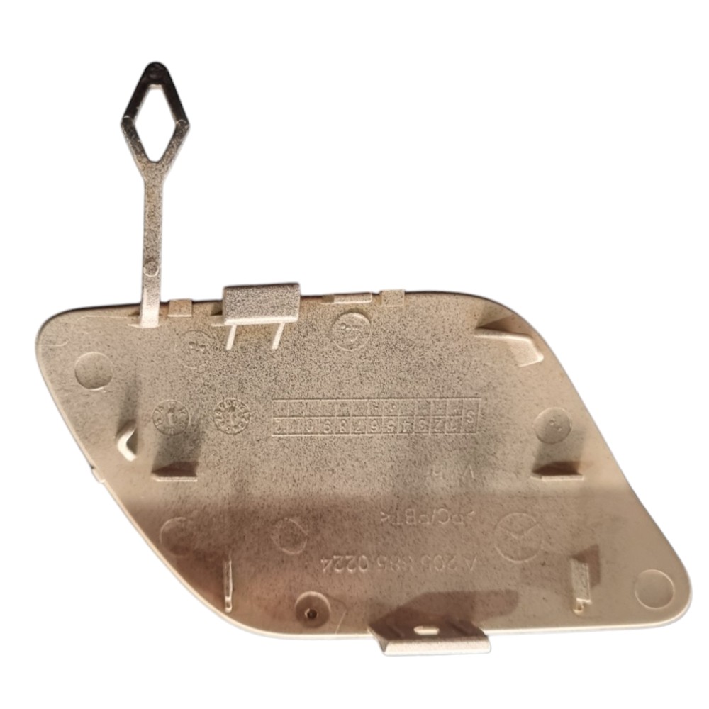 Tampa Reboque Traseiro Mercedes C180 C200  2015  2016 3