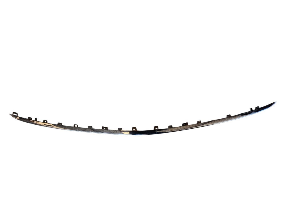Suporte Friso Inferior Parachoque Dianteiro Mercedes Cla