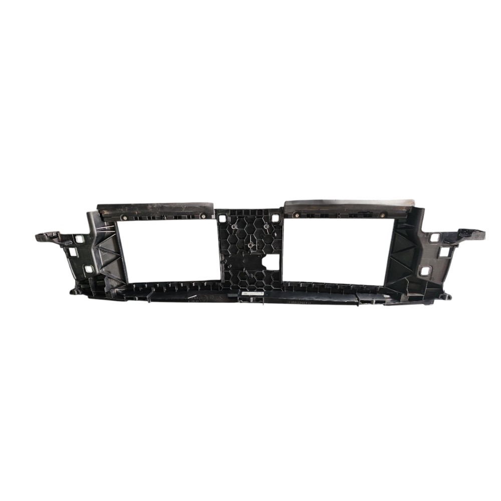 Defletor Painel frontal Mercedes C200 C300 2023 8