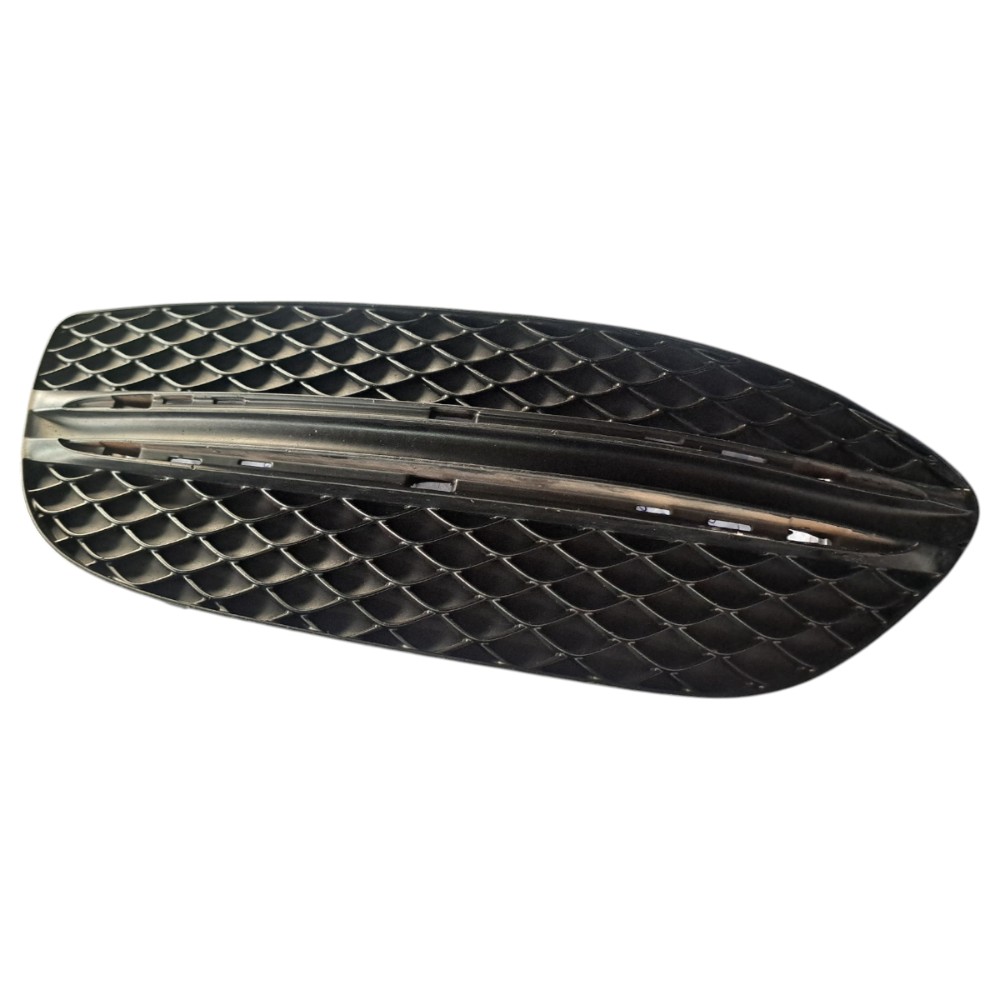 Grade Milha Esquerda Mercedes C180 C200 2015 2016 Preto Esquerdo 4