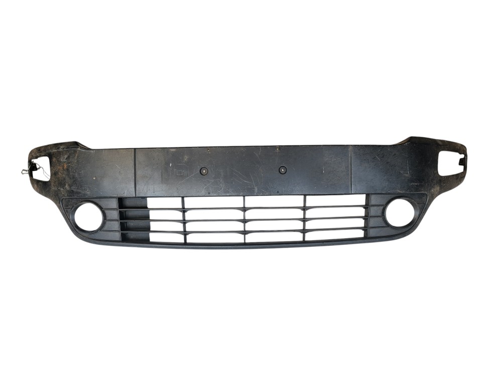 Grade Frontal Fiat Punto 2015