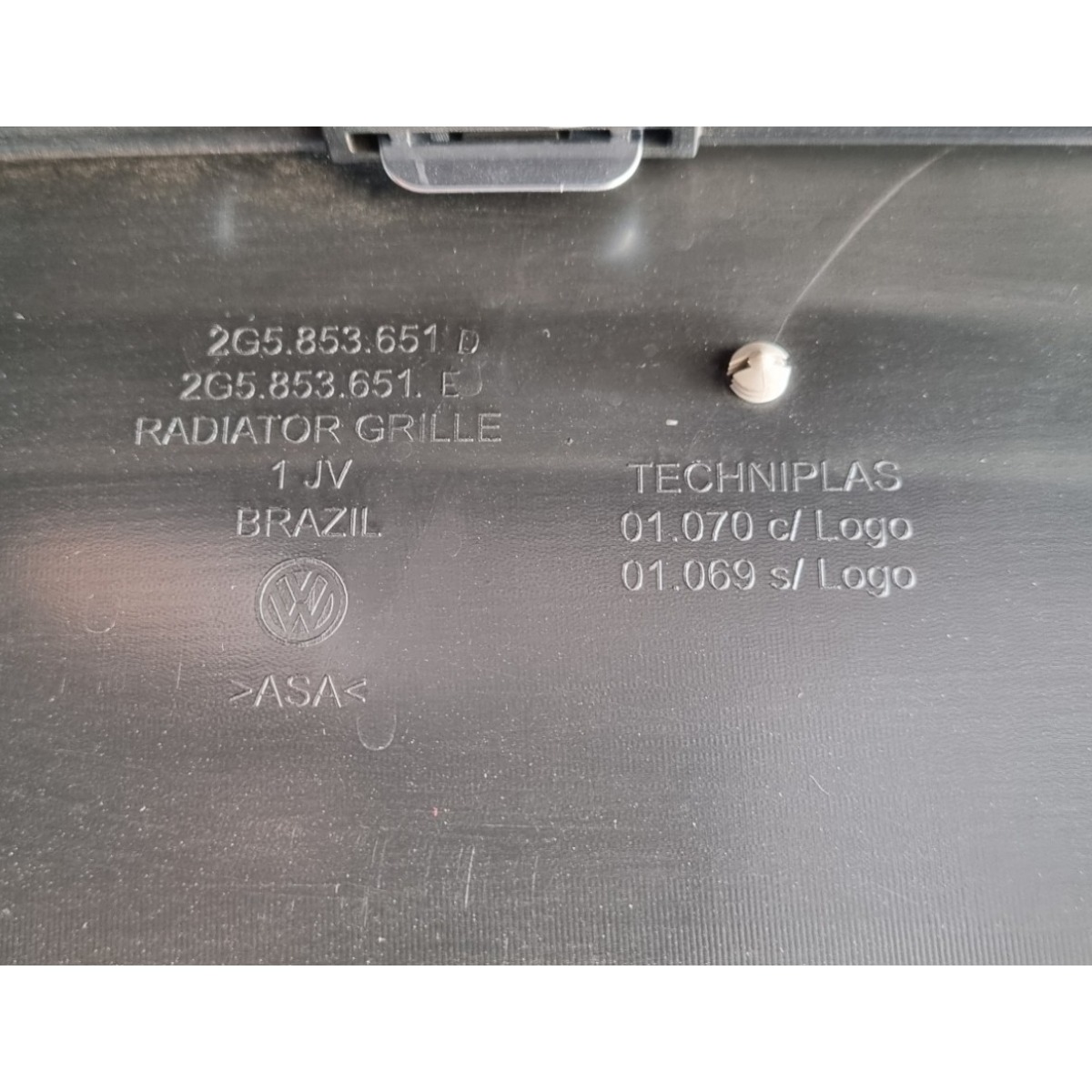 Grade Volkswagen Nivus Preto 4
