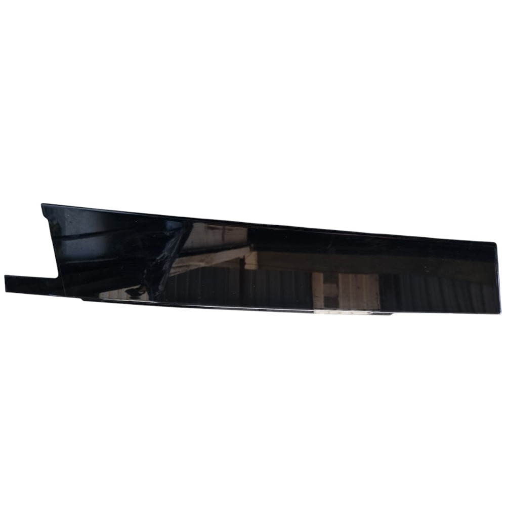 Moldura Coluna Externa Traseira Esquerda Mercedes C180 C200