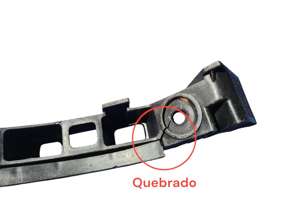 Guia Suporte Parachoque Traseiro Esquerdo Volkswagen Voyage 4