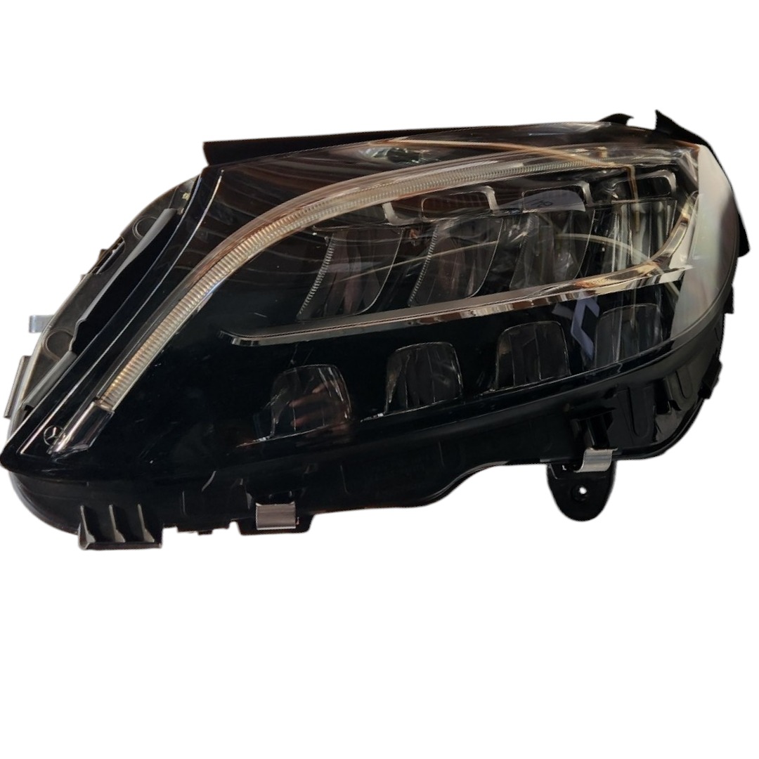 Farol Esquerdo Mercedes C180 C200 2019 2020  Esquerdo
