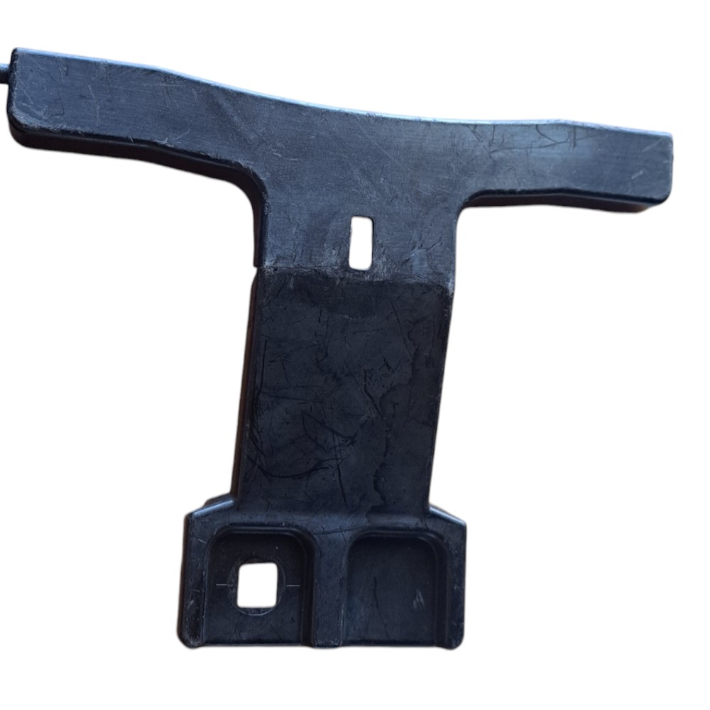 Suporte Original Grade Mercedes C180 2010 2012 A20488507369 Preto