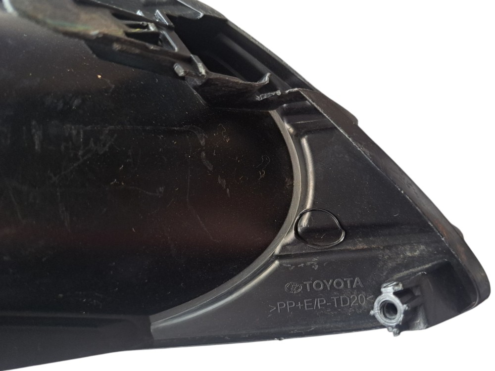 Grade Milha Esquerda Toyota Yaris Hatch 5