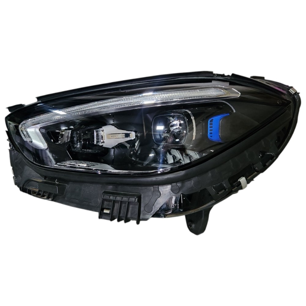 Farol Esquerdo Mercedes-benz C200 C300 W206 2024 Esquerdo/motorista
