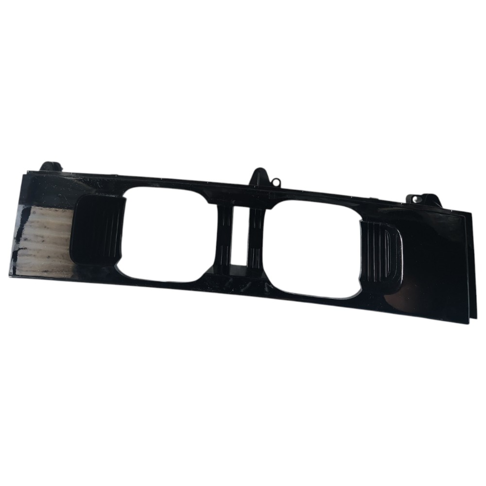 Aplique Moldura Lanterna Esquerda Land Rover Defender 2022 Preto 7