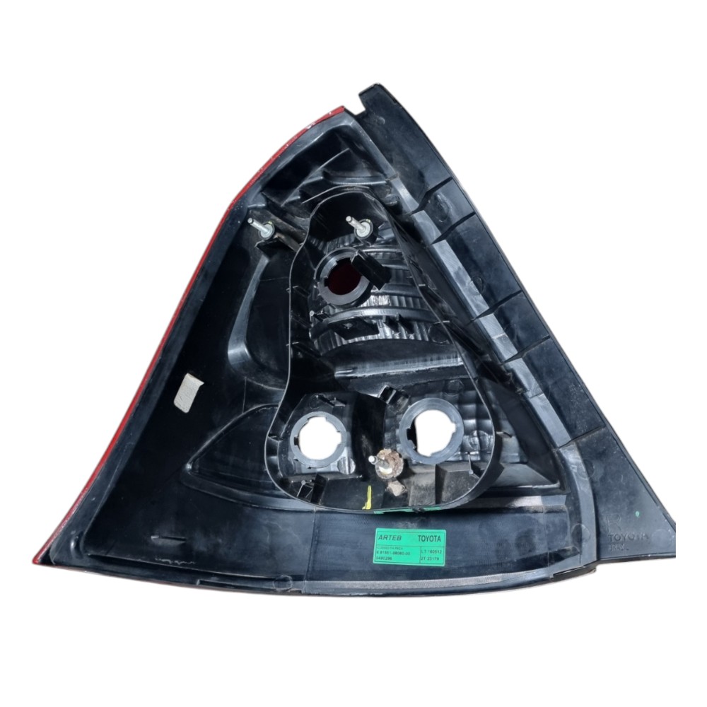Lanterna Traseira Direita Toyota Etios Sedan 3