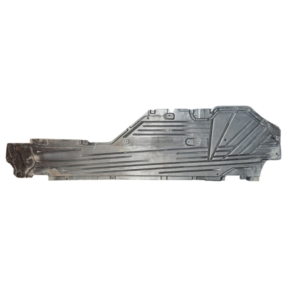 Protetor Inferior Direito Mercedes C200 C300 2024