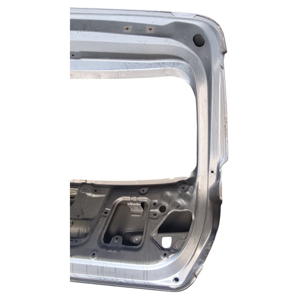Tampa Traseira Hyundai Hb20 Hacth Recuperado