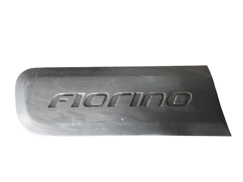 Moldura Lateral Direita Fiat Fiorino 2014 2015 2016 2017