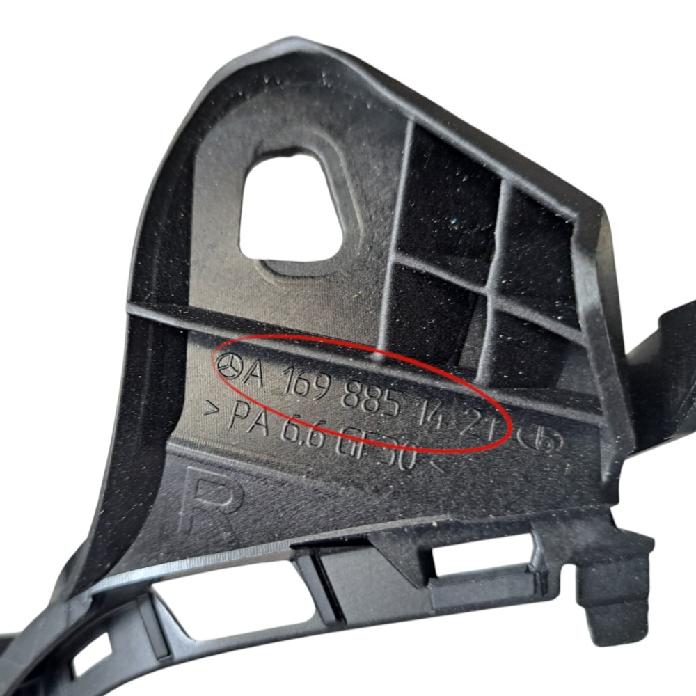 Guia Suporte Parachoque Traseiro Mercedes B200 2