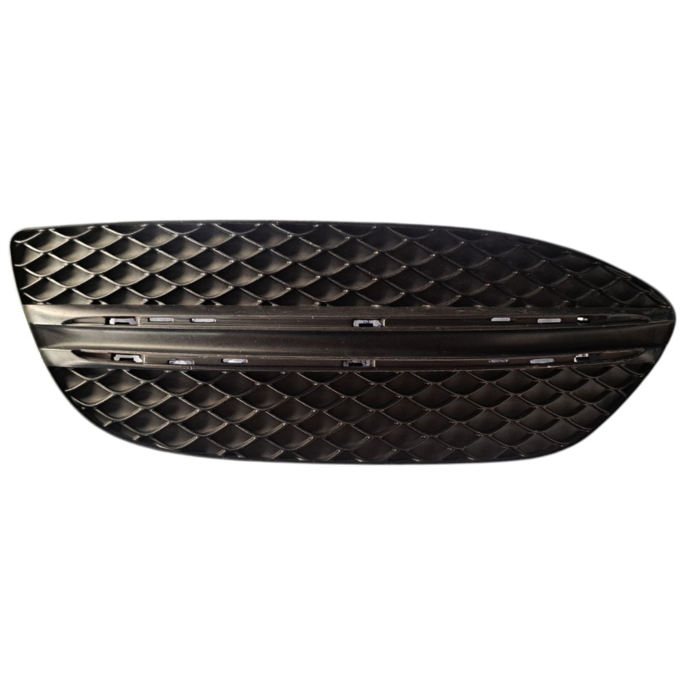 Grade Milha Esquerda Mercedes C180 C200 2015 2016 Preto Esquerdo 2