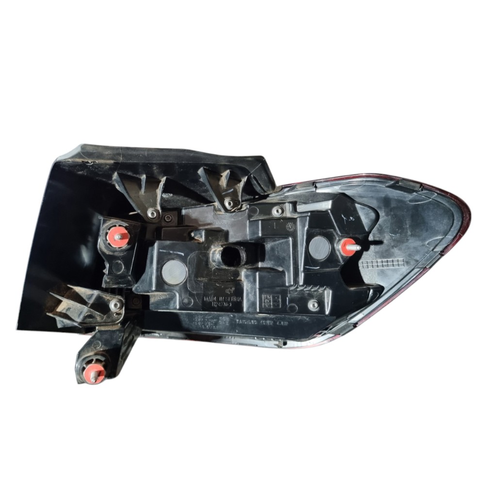 Lanterna Esquerda Mercedes Gla 2024 2025 A2479067307 Esquerdo/motorista Vermelha 8
