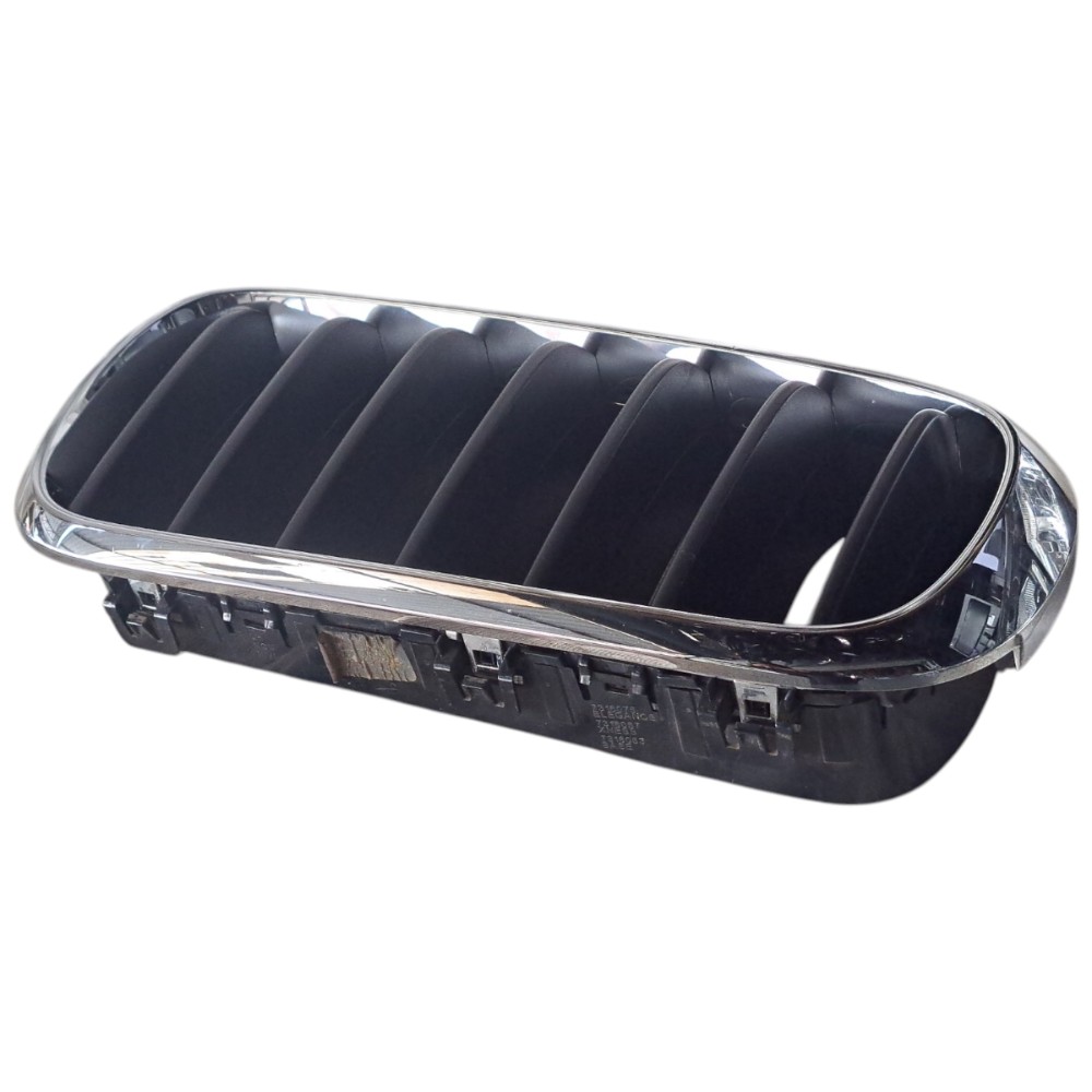 Grade Frontal Superior Esquerda Bmw C5 X6 F16 2015 2018 Preto Original 5
