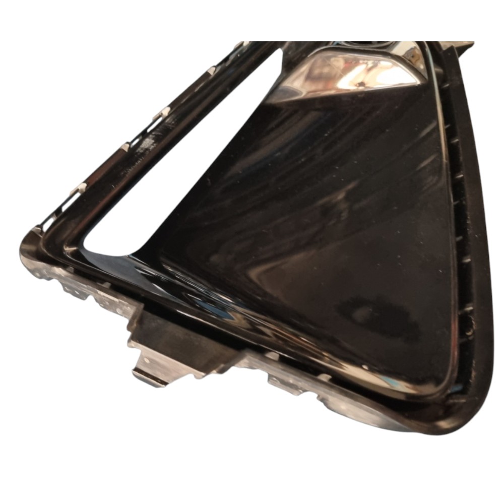 Grade Milha Direita Bmw 320i G20 G21 Arranhado Direito 2