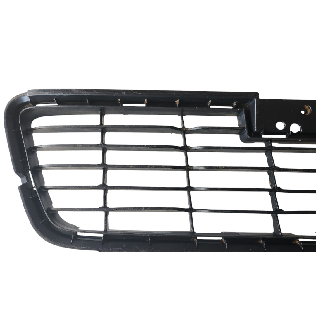 Grade Parachoque Dianteiro Inferior Hilux Sw4 2016 2022 Preto 2