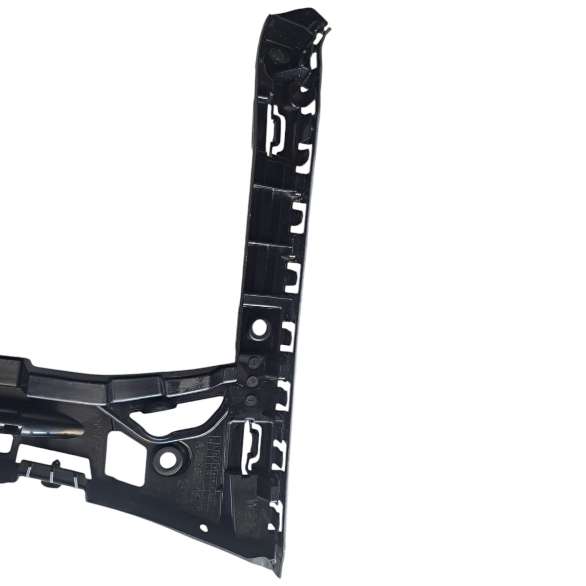 Guia Suporte Direito Parachoque Traseiro Mercedes C180 C200 7